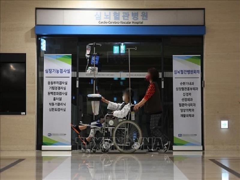 Bệnh nhân điều trị tại một bệnh viện ở Seoul, Hàn Quốc (Ảnh: Yonhap)