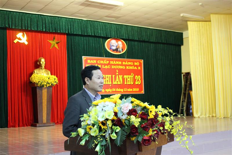 Đồng chí Phạm Triều - TUV, Bí thư Huyện ủy khai mạc Hội nghị