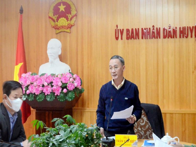 Đồng chí Trần Văn Hiệp - Chủ tịch UBND tỉnh phát biểu tại buổi làm việc