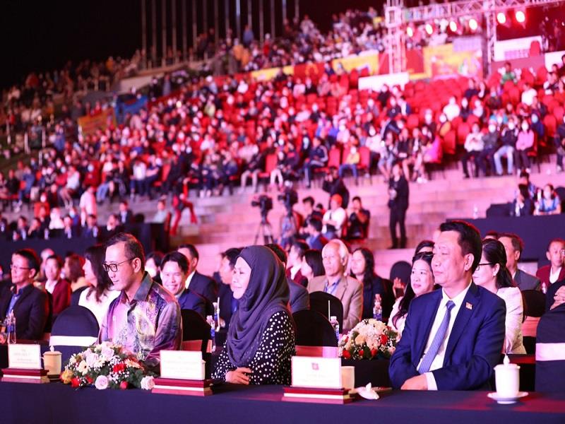 Đại biểu quốc tế tham dự khai mạc Tuần lễ vàng Du lịch Lâm Đồng