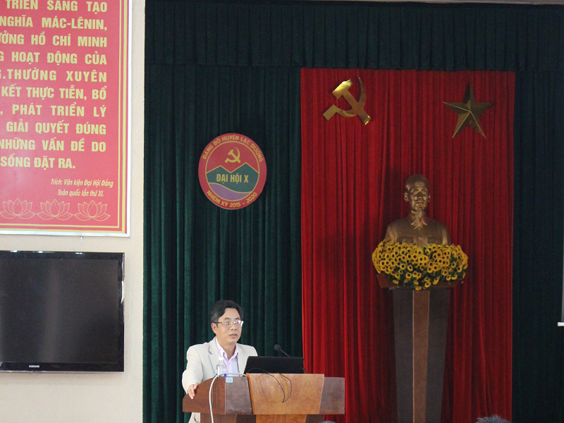 Đ/c Thân Xuân Quý - UVBTV, Trưởng ban Dân vận Huyện ủy quán triệt, tuyên truyền, triển khai thực hiện chuyên đề năm 2020