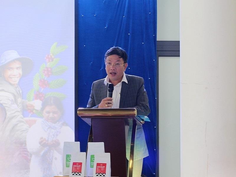 Ông Bùi Thế - Chủ tịch UBND huyện Lạc Dương, phát biểu tại sự kiện.