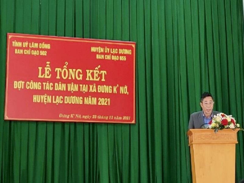 Đồng chí Thân Văn Hữu - Bí thư Đảng ủy, Chủ tịch UBND xã Đưng K’Nớ phát biểu tại buổi lễ