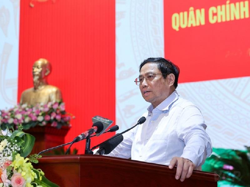 Thủ tướng Phạm Minh Chính: Bảo vệ vững chắc độc lập, chủ quyền, toàn vẹn lãnh thổ, không để bị động, bất ngờ trong mọi tình huống - Ảnh: VGP/Nhật Bắc