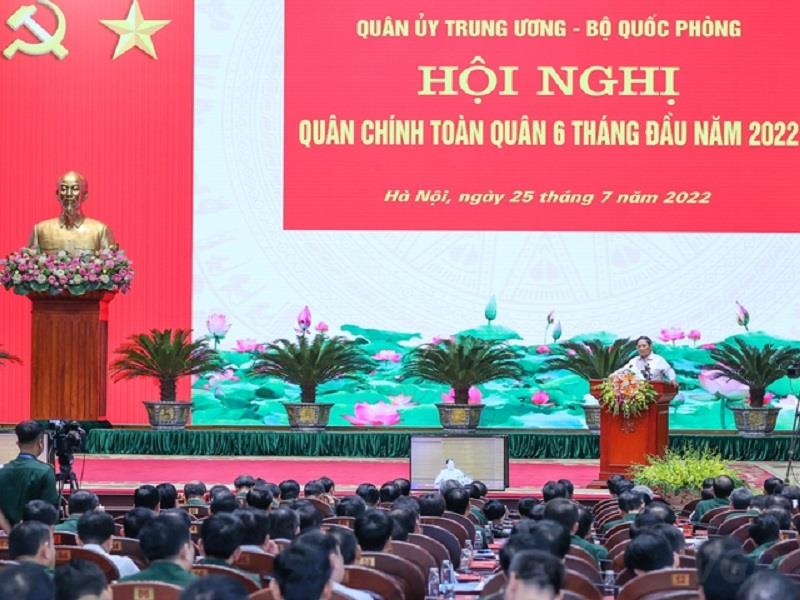 Thủ tướng Phạm Minh Chính dự và phát biểu chỉ đạo tại Hội nghị Quân chính toàn quân để đánh giá công tác lãnh đạo, chỉ đạo nhiệm vụ quân sự, quốc phòng 6 tháng đầu năm và nhiệm vụ 6 tháng cuối năm 2022 - Ảnh: VGP/Nhật Bắc