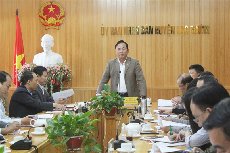 Đồng chí Nguyễn Văn Yên - Ủy viên BTV Tỉnh ủy, Phó Chủ tịch UBND tỉnh chủ trì buổi làm việc