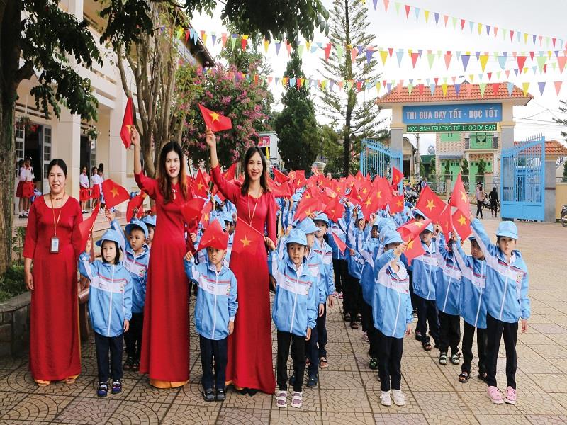 Các trường học tại địa bàn vùng sâu, vùng xa, vùng DTTS của huyện Lạc Dương được đầu tư đồng bộ, đáp ứng nhu cầu học tập của con em Nhân dân