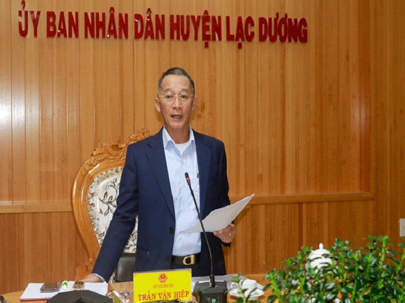 Chủ tịch UBND tỉnh Lâm Đồng Trần Văn Hiệp phát biểu chỉ đạo tại buổi làm việc