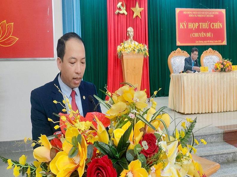 Tân Chủ tịch HĐND huyện Lạc Dương Sử Thanh Hoài phát biểu nhận nhiệm vụ