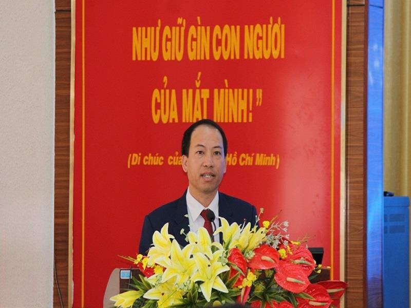 Ông Sử Thanh Hoài - Bí thư Huyện ủy Lạc Dương, phát biểu tại chương trình