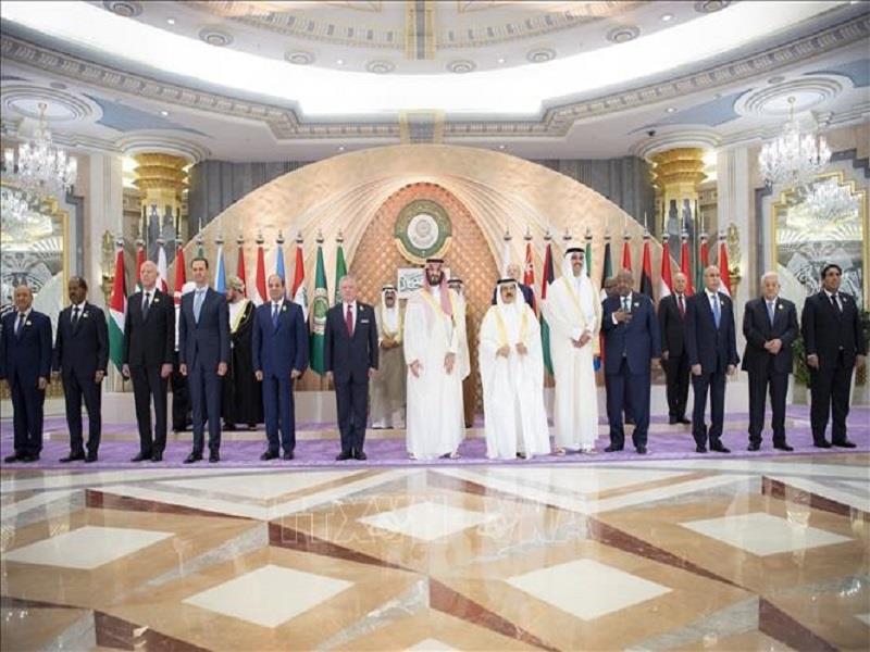 Lãnh đạo các quốc gia tham dự Hội nghị thượng đỉnh lần thứ 32 của Liên đoàn Arab chụp ảnh chung tại Jeddah (Saudi Arabia) ngày 19/5/2023 (Ảnh: THX/TTXVN)