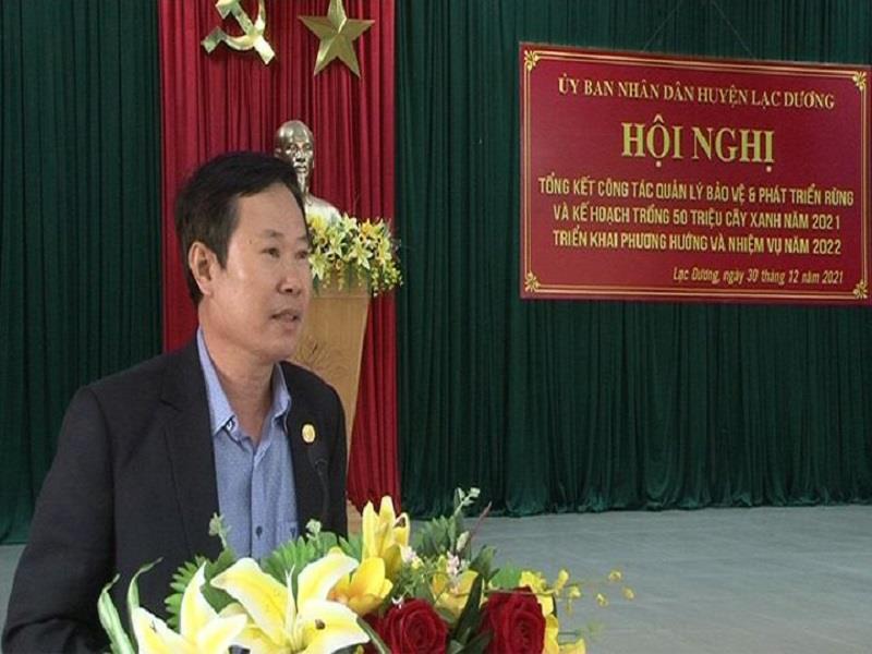 Đồng chí Phạm Triều - Bí thư Huyện ủy, Chủ tịch HĐND huyện phát biểu chỉ đạo tại hội nghị