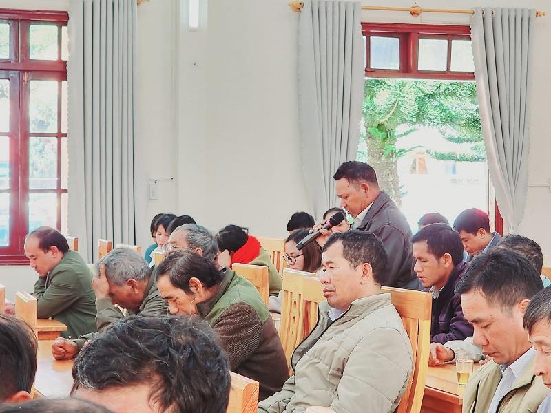 Đại diện các tầng lớp nhân dân trên địa bàn các xã, thị trấn Lạc Dương đối thoại trực tiếp với lãnh đạo huyện