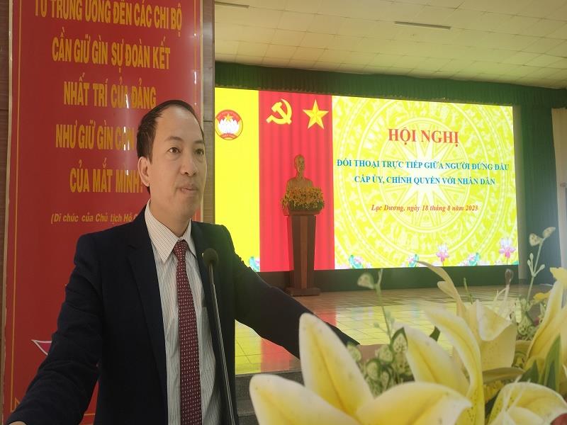 Đồng chí Sử Thanh Hoài - Bí thư Huyện ủy, Chủ tịch HĐND huyện phát biểu kết luận tại hội nghị