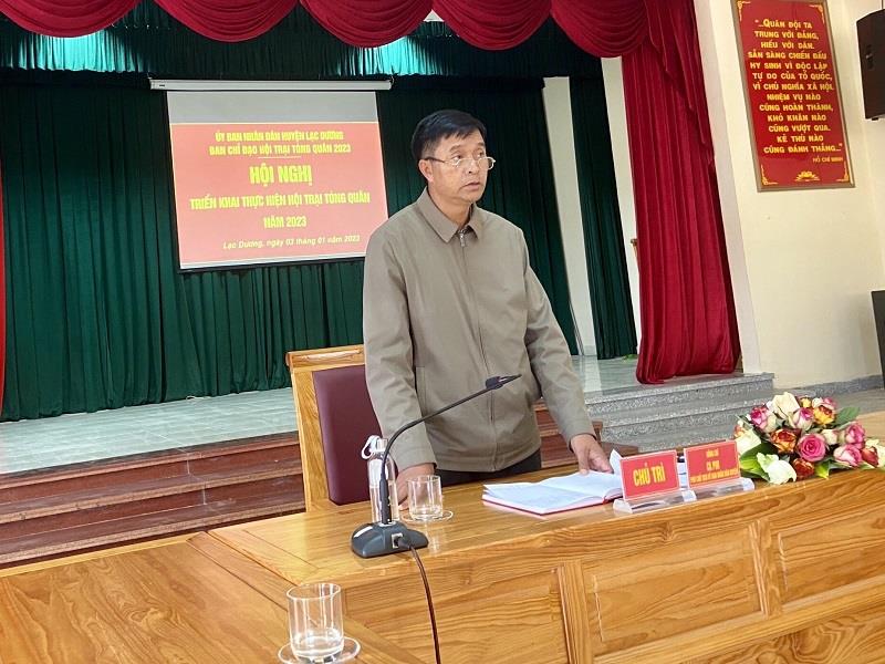 Đồng chí Cil Poh - Phó Chủ tịch UBND huyện chủ trì hội nghị triển khai thực hiện Hội trại tòng quân năm 2023