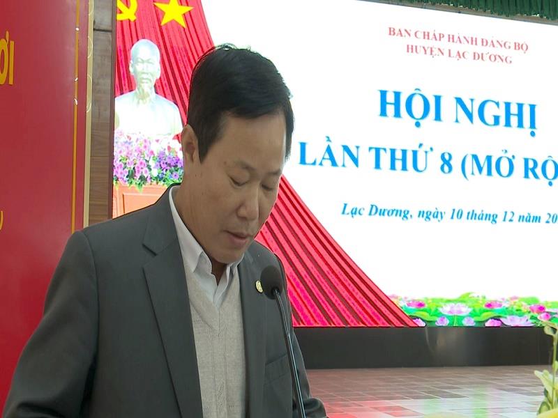 Đồng chí Phạm Triều - TUV, Bí thư Huyện ủy, Chủ tịch HĐND phát biểu khai mạc hội nghị