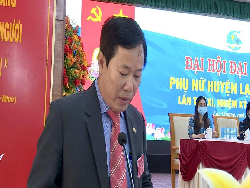Đồng chí Phạm Triều - TUV, Bí thư Huyện ủy, Chủ tịch HĐND huyện phát biểu chỉ đạo tại Đại hội