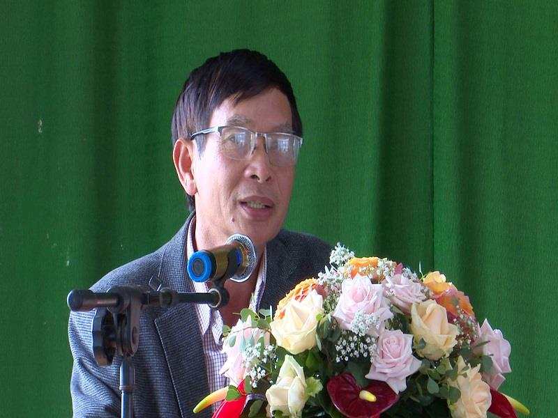 Đồng chí Nguyễn Xuân Tùng - Bí thư Đảng ủy xã Lát phát biểu chỉ đạo tại Đại hội